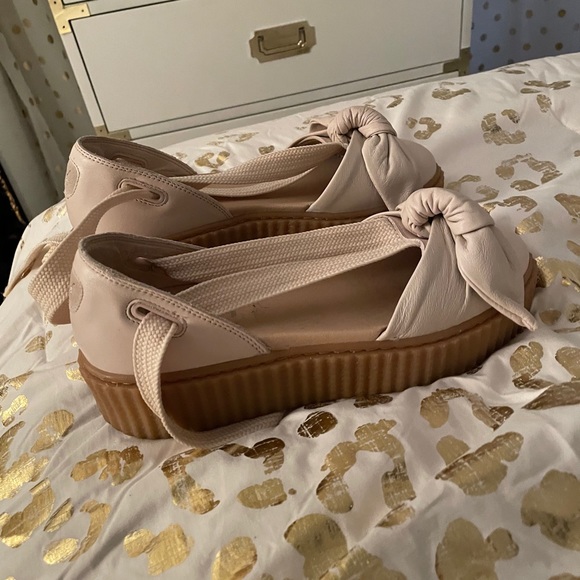 pumas - Picture 3 of 5